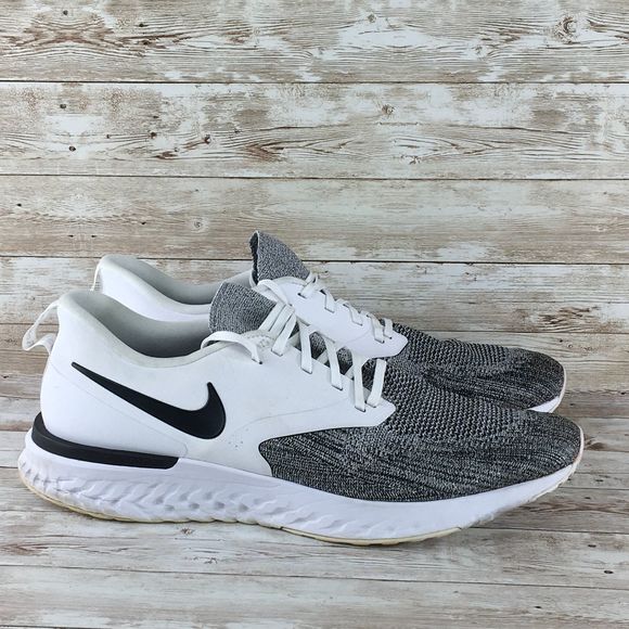 nike odyssey react 14